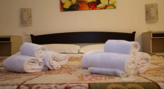 Noto Bedda BedBreakfast, Забронировать Отель Отели Долины Ното с парковкой, рядом с Города Валь-ди-Ното в стиле позднего барокко, Парковка