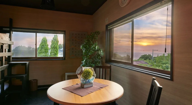 Коттедж Deluxe Awaji Aquamarine Resort 3