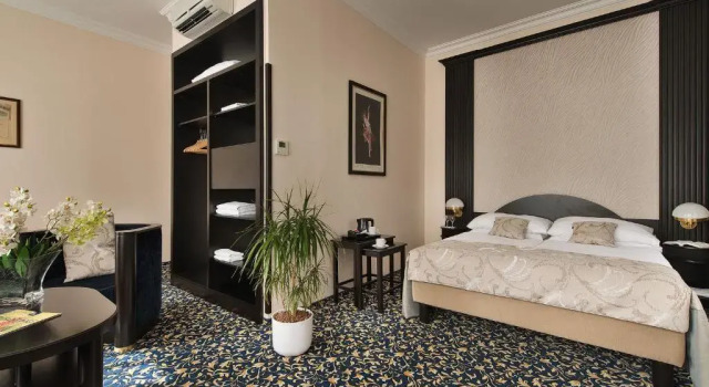 Двухместный номер Standard EA Hotel Royal Esprit