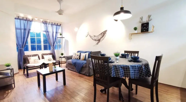 The Whale House | 100m From Batu Ferringhi Beach, Prenota Appartamento Hotel a Penang con piscina, Piscina