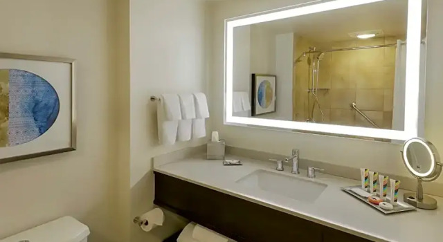 Номер с видом на океан Hilton Hawaiian Village Waikiki Beach Resort