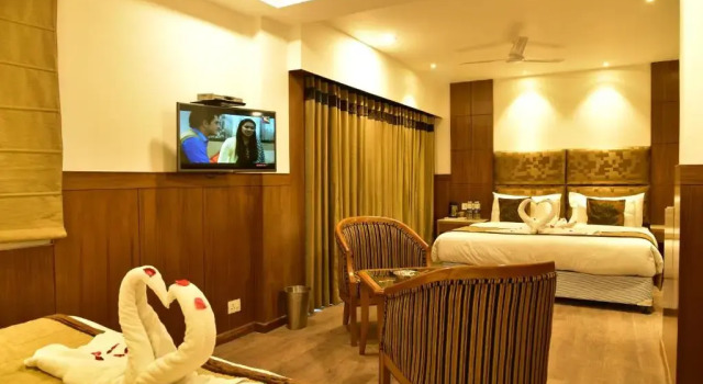 Четырёхместный номер Standard с видом на окрестности Asia Spa Resort Centrally Air Conditioned with Heated Swimming Pool For Your Comfort Just a 10 minute drive from McLeod Ganj Market