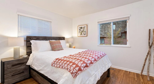 Люкс Luxury Urban Oasis Near Old Town – Pet Friendly