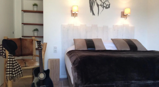 Mas des Rièges & Spa, Rezerwuj Ośrodek wypoczynkowy Hotele resortowe w Camargue, Ośrodek wypoczynkowy