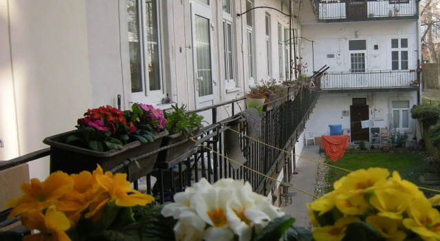 Apartments Historical Centre, Забронировать Апартаменты/квартира СПА-отели Братиславы, рядом с Церковь кларисок, SPA-услуги