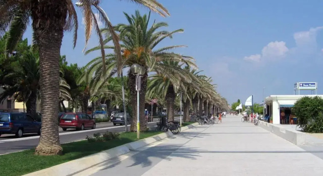 Апартаменты Roseto degli Abruzzi Apartment