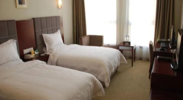 Starway Hotel Yinchuan Tianyi Hotel, Book Hotel Hoteller i Yinchuan med parkering, nær Nanmen Tower, Parkering