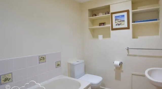 The Granary, Book Hotel Beaminster 