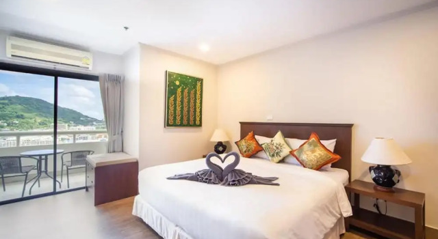 Апартаменты Standard с 2 комнатами с видом на море PATONG TOWER Royal Apartment