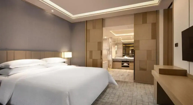 Люкс Four Points by Sheraton Hefei, Baohe