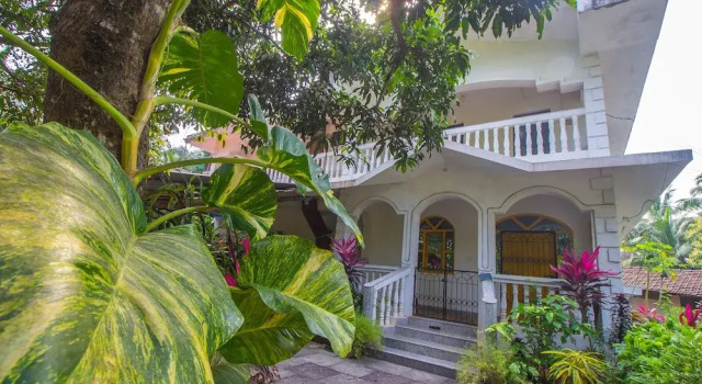 OYO 22484 Rustic Studio Near Colva Beach, Rezerwuj Apartament Hotele w Colva z parkingiem, Parking