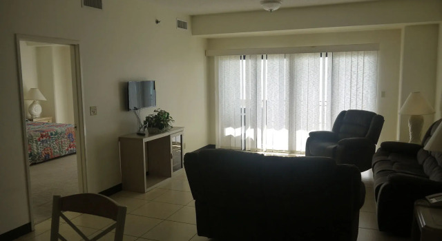 Aquarius Beach Tower, Varaa Hotelli Chalan Kanoa Saipan