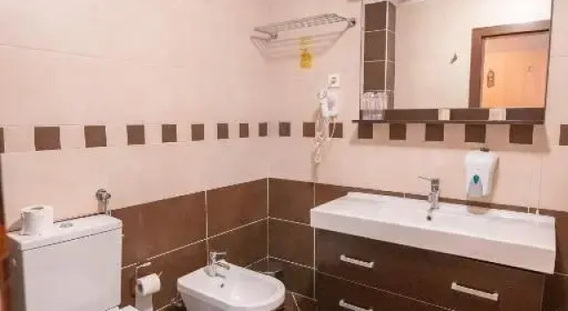 Апартаменты Superior Garden City Hotel Konjic