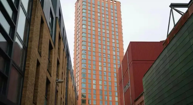 Apt-sleeps 2/3-bullring & Grand Central Close, Забронировать Апартаменты/квартира Отели Бирмингема с парковкой, рядом с Океанариум «Национальный центр морской жизни», Парковка