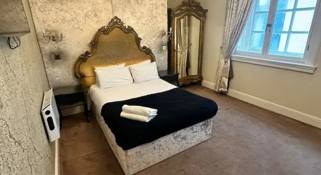 Номер Luxury White Star Line Hotel