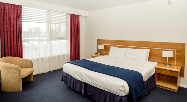 Edgewater Hotel, Prenota Hotel East Devonport Tasmania
