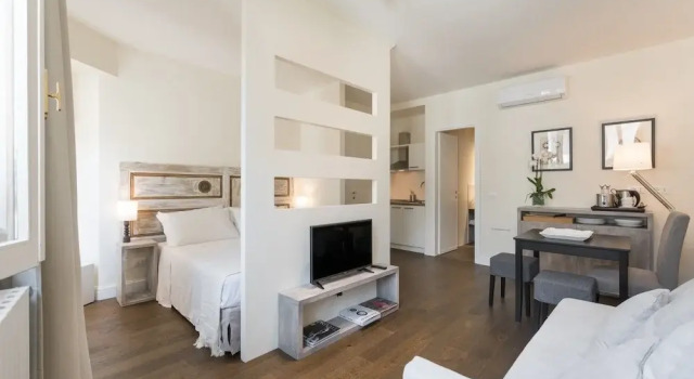 Трёхместный люкс Suite & Room