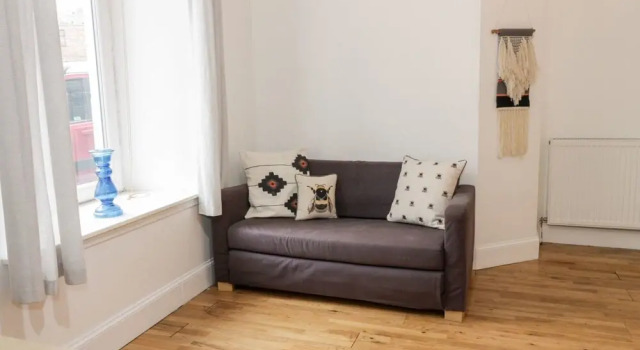 Charming 5-bed Apartment in Edinburgh, Prenota Appartamento Leith 