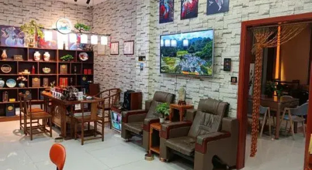 Fengxi Courtyard Homestay (Wanfenglin Scenic Area), Varaa Hotelli Xingyi Guizhou