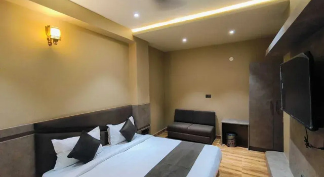 Hotel Maple Residence, Забронировать Отель Отели штата Раджастхана с парковкой, Парковка