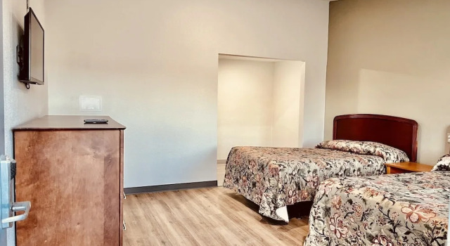 The Express Inn, Réserver Auberge Northridge États-Unis