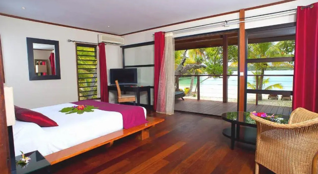 Бунгало рядом с пляжем Oure Lodge Beach Resort