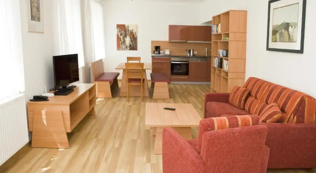 Апартаменты Цокольный этаж с балконом Apartmenthaus Nina