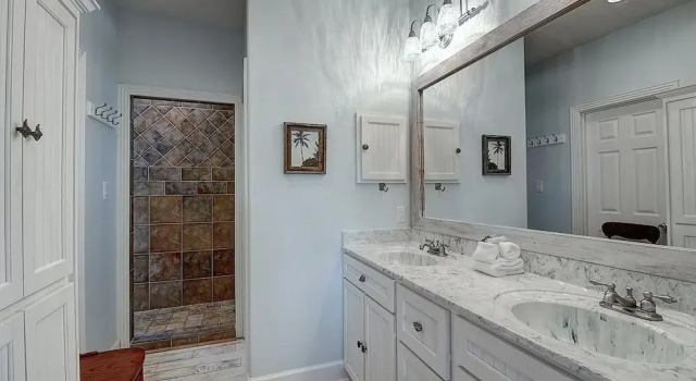 Sea Star Mr277 6 Bedrooms 3.5 Bathrooms Home