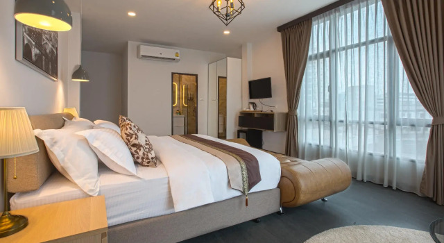V One Pride - Sukhumvit 22 Bangkok