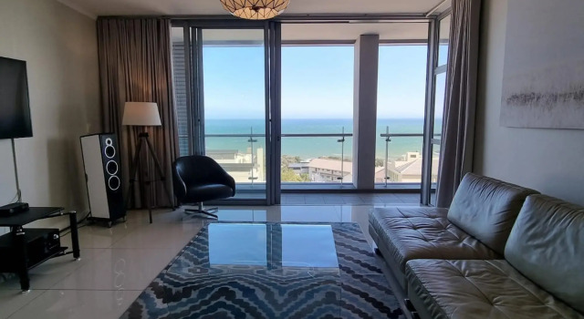 The Crystal - Spectacular sea Views in Camps Bay, Забронировать Апартаменты/квартира Отели Cape Peninsula с парковкой, Парковка