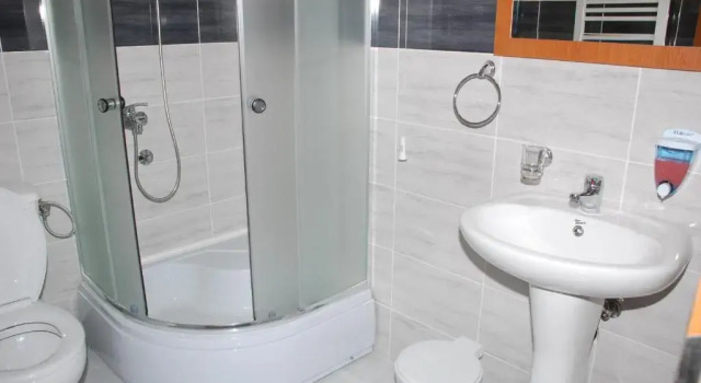 Трёхместный номер Standard M Garni Hotel