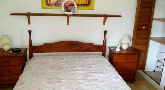Apartment With one Bedroom in Sainte-luce, With Enclosed Garden and Wifi, Забронировать Апартаменты/квартира Отели Сент-Люс с парковкой, Парковка