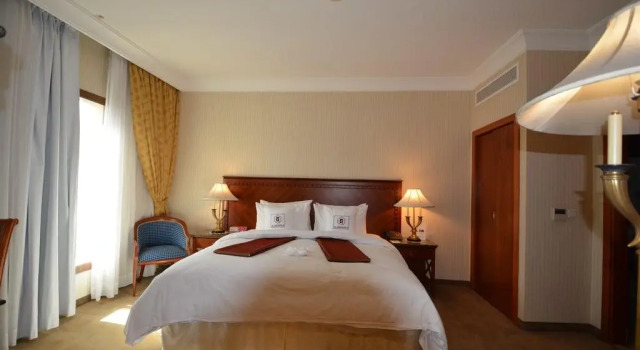 Al Jaad Madinah Hotel, Забронировать Отель Отели Медины 4 звезды, рядом с Ворота Али ибн Абу Талиба в мечети Пророка, 4*