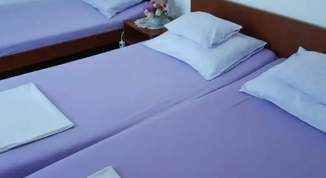 Rooms Milena - Triple Room With External Private Bathroom