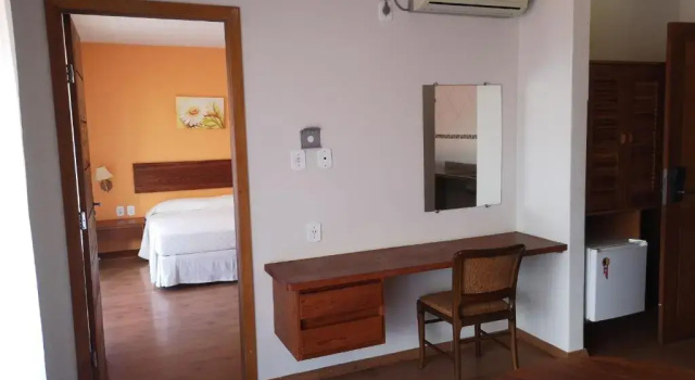 Полулюкс Hotel La Dolce Vita