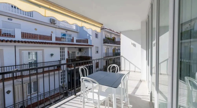 Paloma Central Apartment