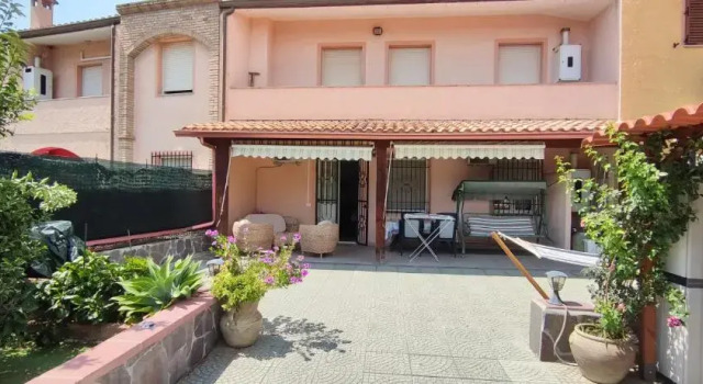 Коттедж с 3 комнатами Case Vacanza Aiosardegna