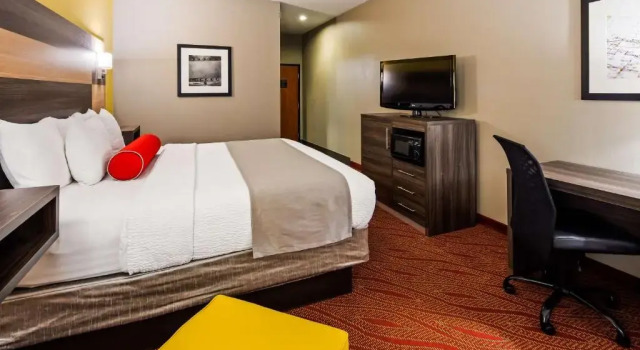 Номер Standard Best Western Plus Midwest City Inn & Suites