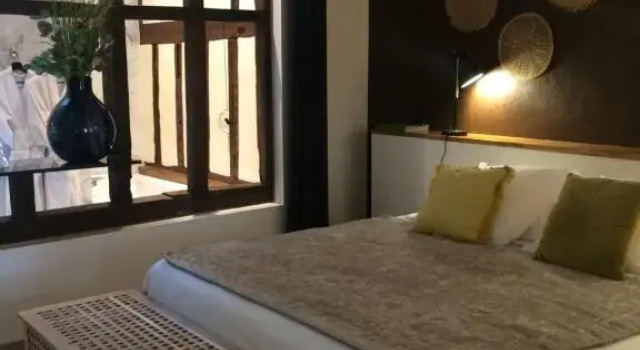 Студия La Suite 48