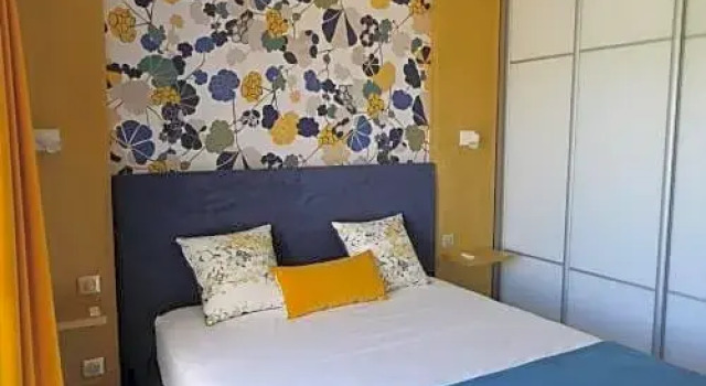 Le 16, Rezerwuj Hotel Hotele w Charente-Maritime z basenem, Basen