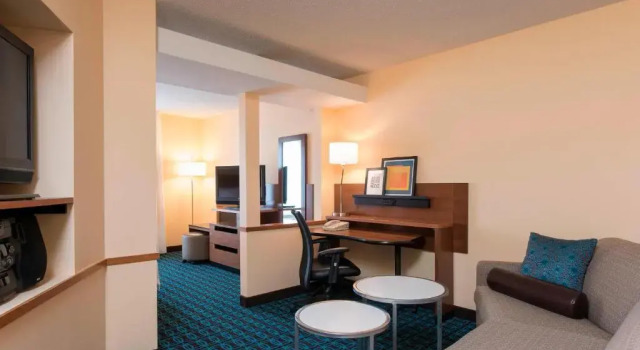 Студия Fairfield Inn and Suites by Marriott Chicago St. Charles