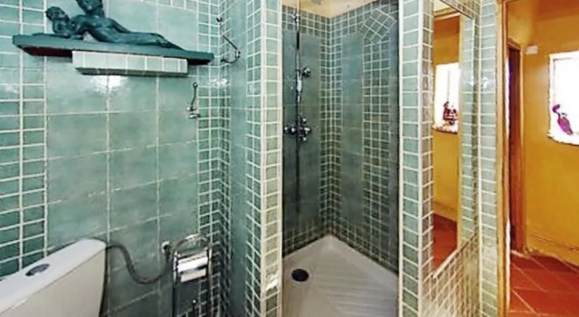 6 Bedroom House 16338592 By HomeRez, Prenota Hotel Vaugines Luberon