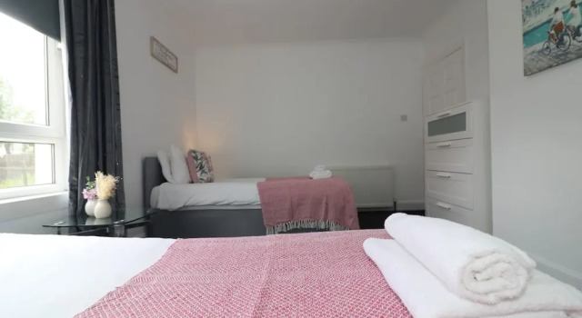 Апартаменты Gartlea House - Airdrie