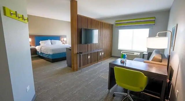 Люкс Hampton Inn By Hilton Huntley Chicago