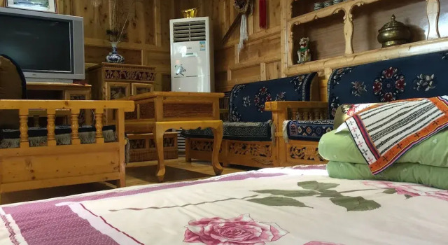 Yangkor Tibetan Homestay - Hostel, Book Hostel / Vandrerhjem Hostels i Xiahe, Hostel / Vandrerhjem