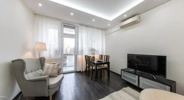 Spacious 3-room apartment with free parking, Забронировать Апартаменты/квартира 16. Арпадфёльд - Матиасфёльд 