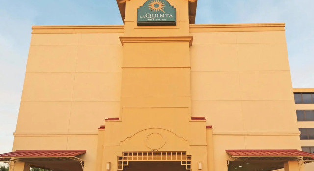 Двухместный номер Deluxe La Quinta Inn & Suites by Wyndham New Orleans Airport