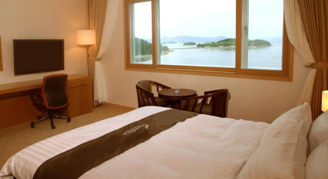 Narsha Tourist Hotel