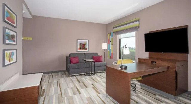 Люкс Hampton Inn & Suites Watsonville