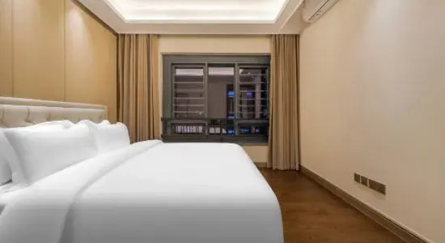 Bed in Dorm (female dorm) MLV Hotel